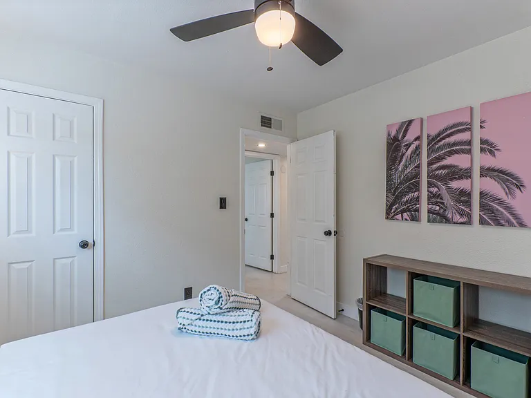 1133 S Farmer Ave #2 — Photo 11