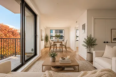 503 Evergreen Avenue, #4C