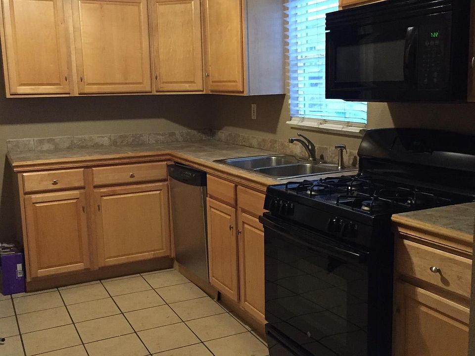 2nd image of 632 Labarre Dr