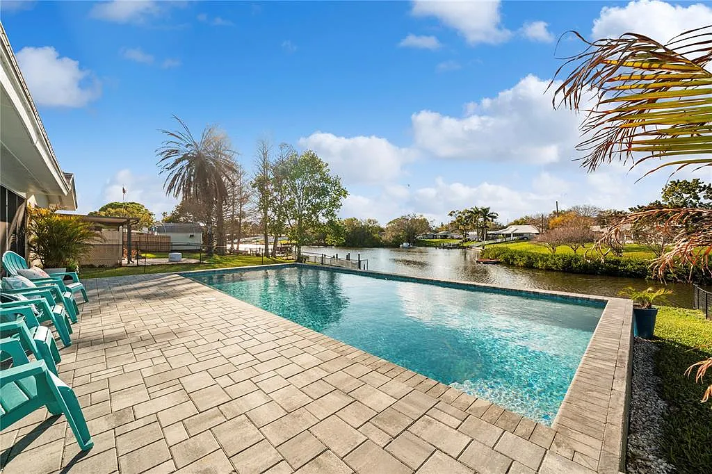 2 bed, 2.0 bath, 1199 sqft, $3,595 — Photo 1