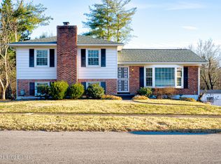 9412 Tiverton Way, Rolling Hills, KY 40242