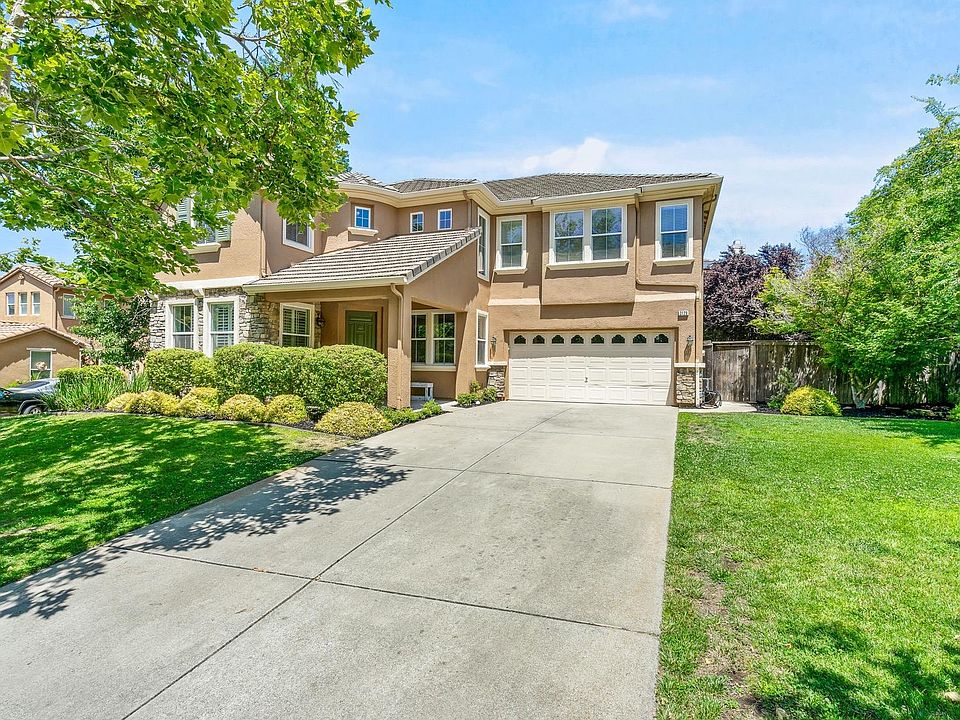 1st image of 3128 Montrose Way