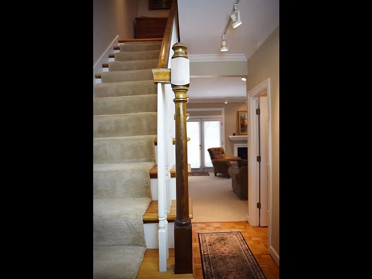 3340 Love Cir #3340 — Photo 3