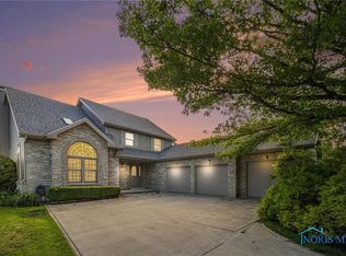 1429 Muirfield Dr, Bowling Green, OH