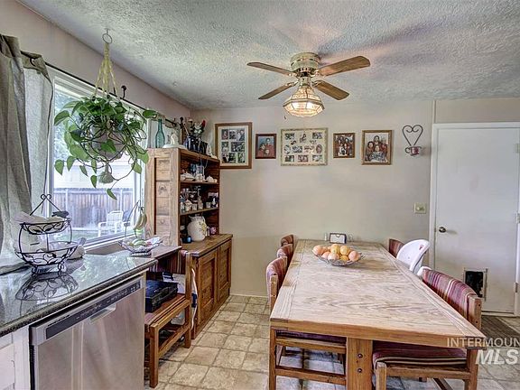 4th image of 6734 W Poplar St #Na