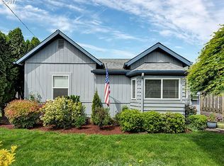 5719 SE Raymond St, Portland, OR