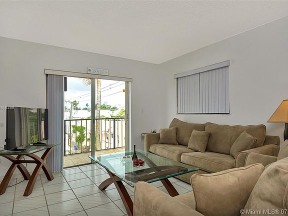 4th image of 855 Euclid Ave APT 401