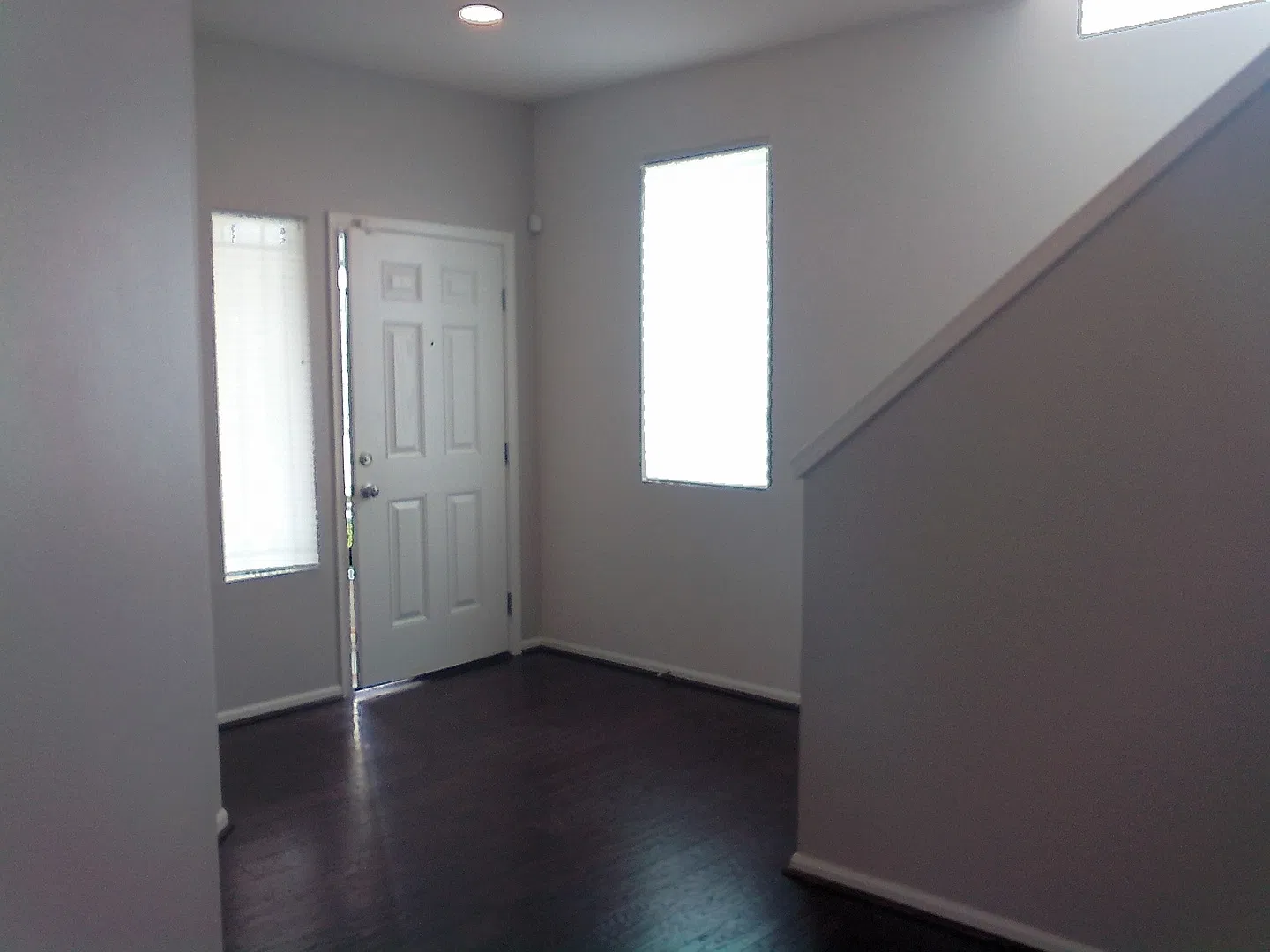 4 Bedroom, 2.5 Bath Home — Photo 2
