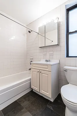 Rented by Bold New York | media 7