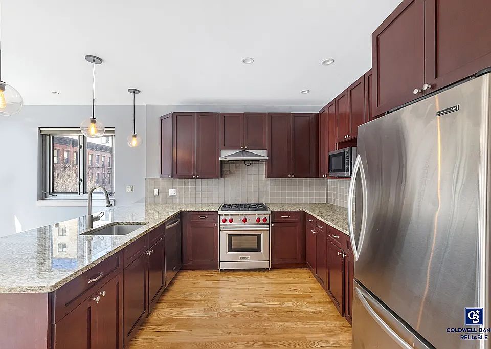 1st image of 435 E 117th St APT 3