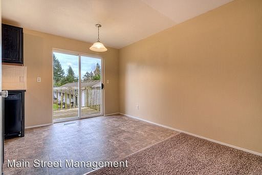 2nd image of 7507 114th St E