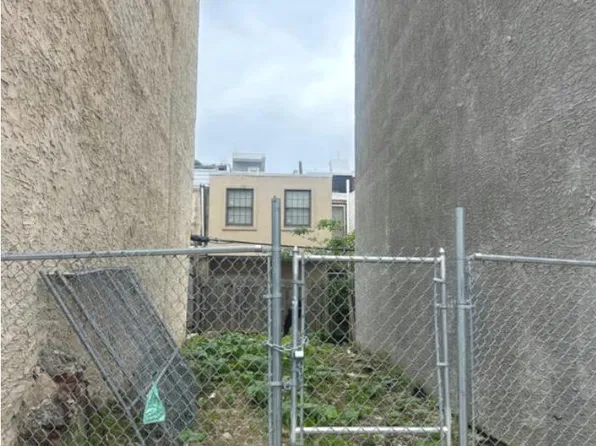 1311 S Dorrance St, Philadelphia, PA 19146