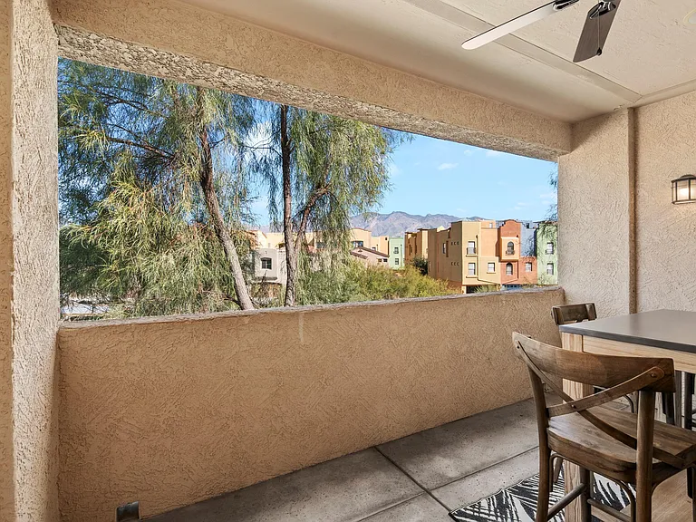 2550 E River Rd #13306 — Photo 5