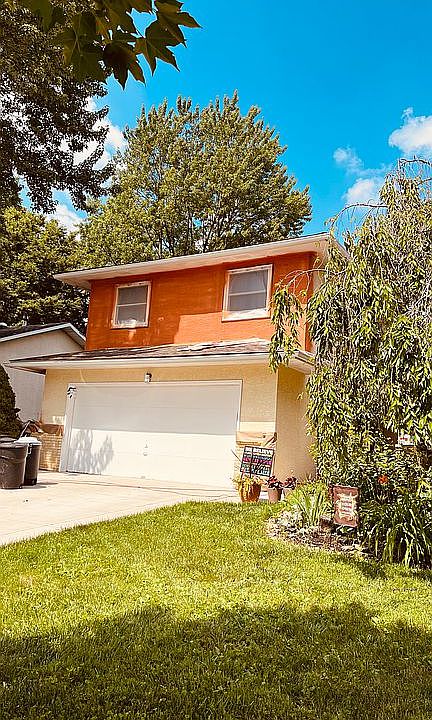 2nd image of 79 Hanby Ave