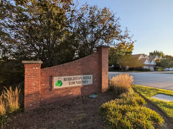 553 Goodwin Dr, Bolingbrook, IL 60440