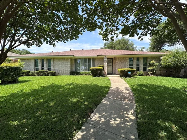 2417 Plateau Dr, Plano, TX 75075