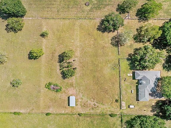 2nd image of 32911 Grove Park Dr
