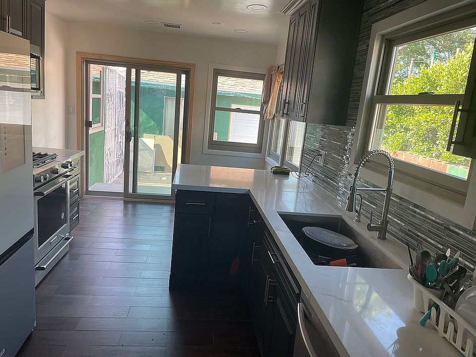 1st image of 1437 E 122nd Pl