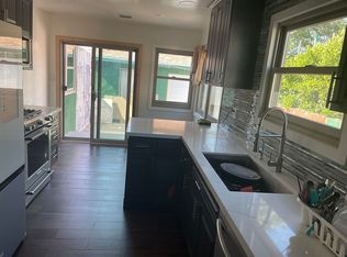 1437 E 122nd Pl, Los Angeles, CA 90059