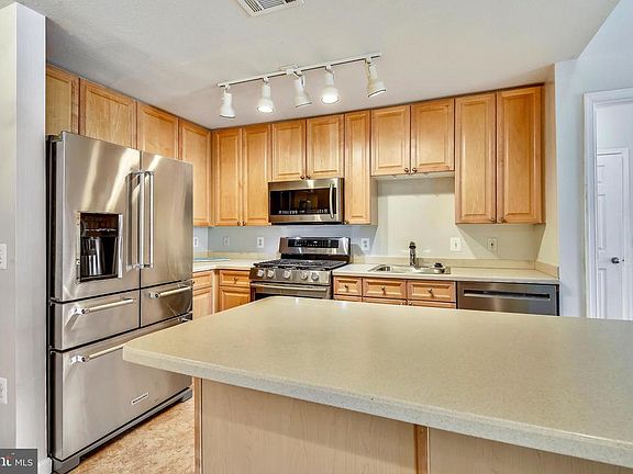 3rd image of 9480 Virginia Center Blvd Unit 434