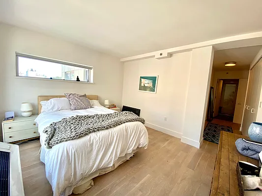 Rented by Corcoran | media 34