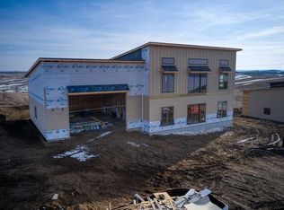 74 Oak Ridge Rd, Crofton, NE 68730