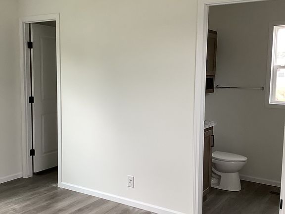 5th image of 5075 Presidential Ln #641A0Q