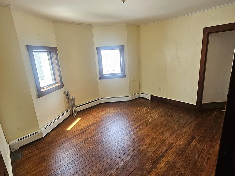 244 Cedar St — Photo 4