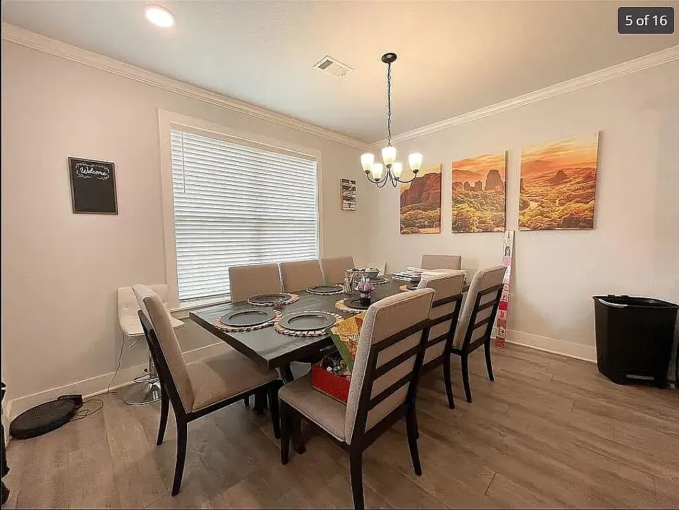 4 bed, 4.5 bath, 1864 sqft, $2,420 — Photo 3
