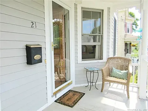 21 Berkeley Ave — Photo 8