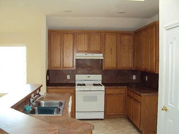 4th image of 2904 Gentilly Ln