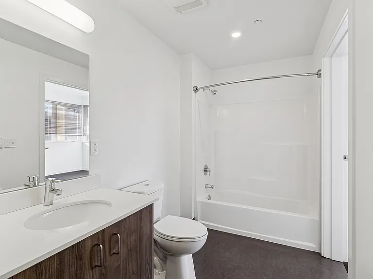 Range Apartments — Photo 23