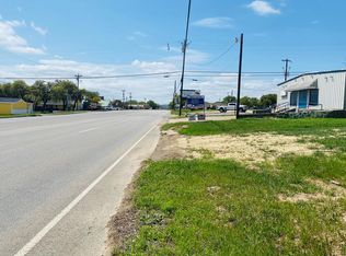 1307 Main St, Blanco, TX 78606