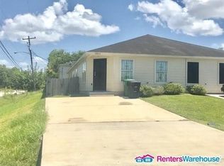 5401 Peacock St, Houston, TX 77033