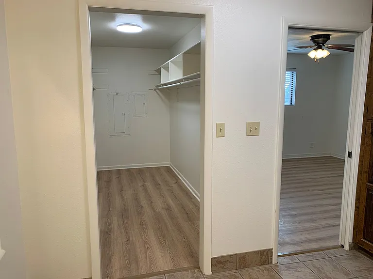 1026 N 1100 W — Photo 26