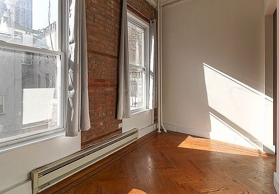 4th image of 114 E 37th St APT 3B
