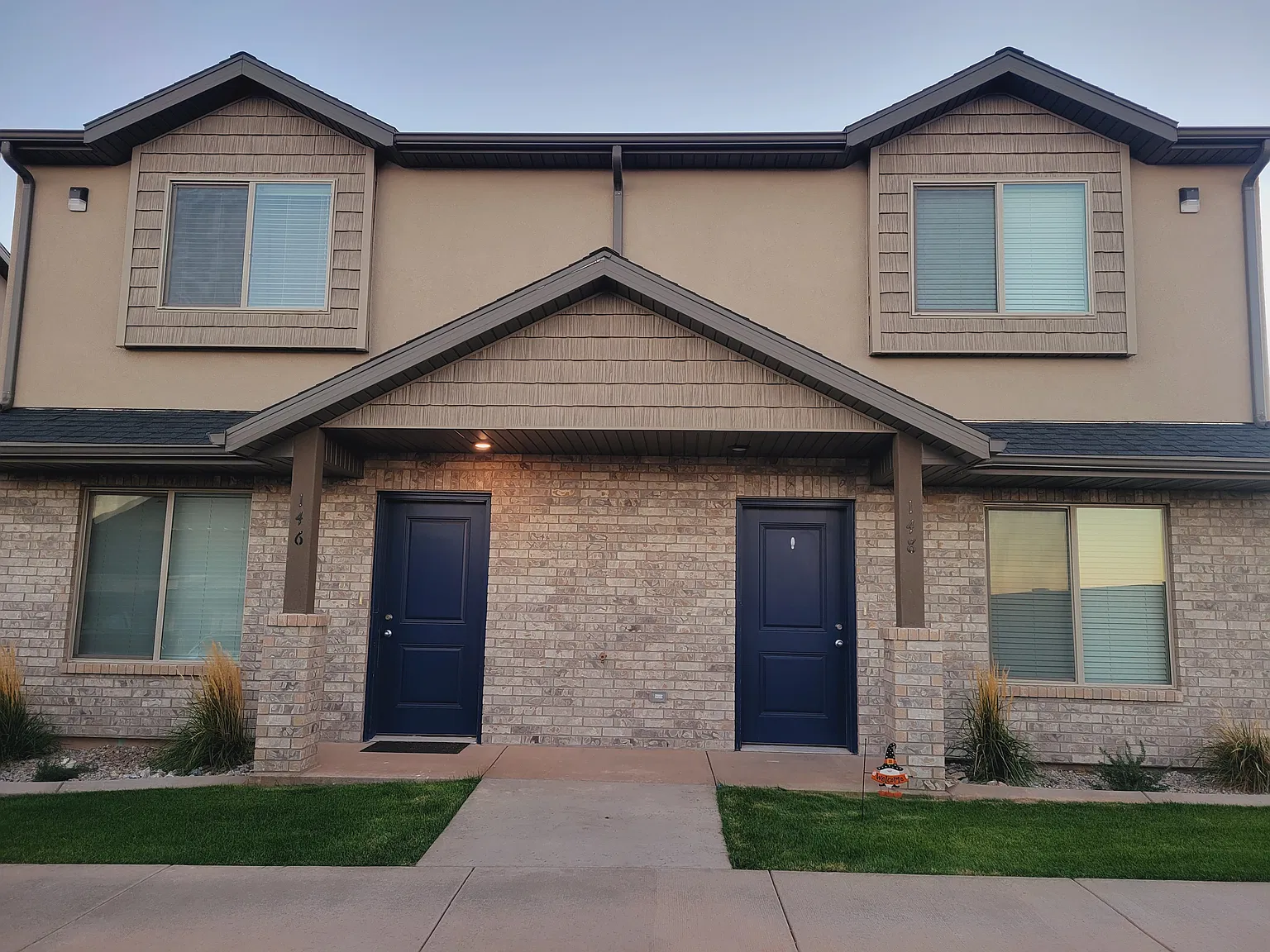 2 bed, 1100 sqft, $1,200 — Photo 3