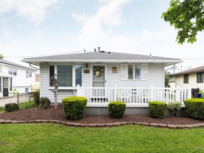 268 Meadowlawn Rd, Cheektowaga, NY, 14225