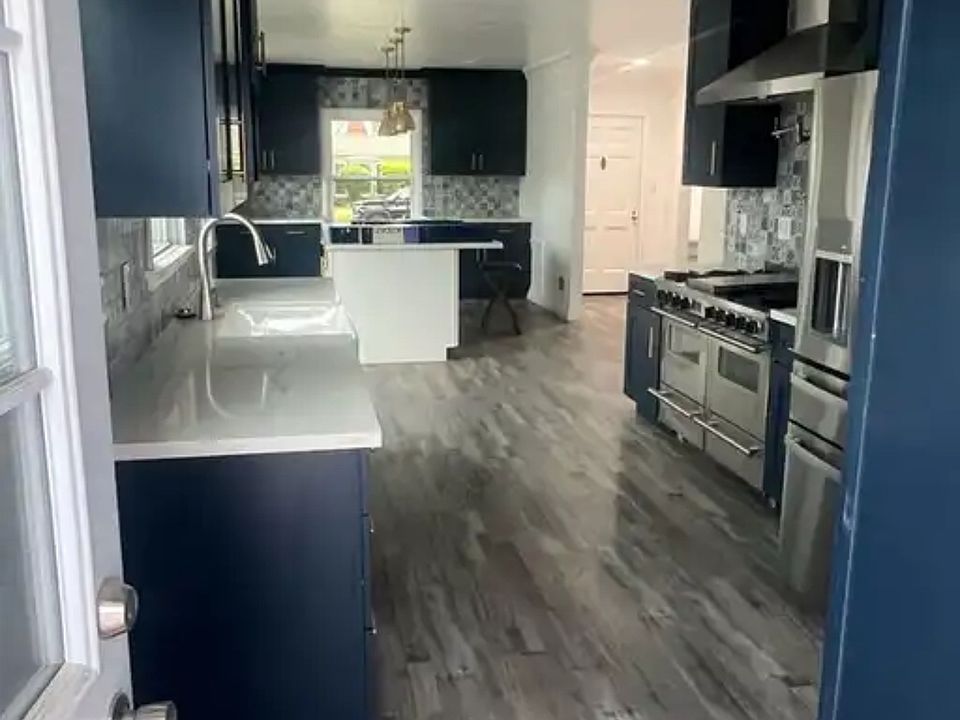 Entrance to kitchen from back door.