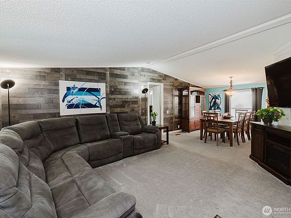 5th image of 12514 144th Avenue NW