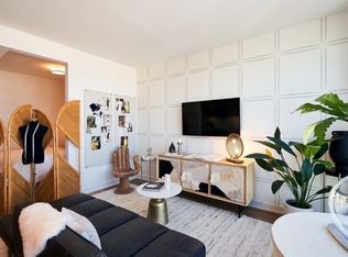 400 W Division St #2607, Chicago, IL 60610