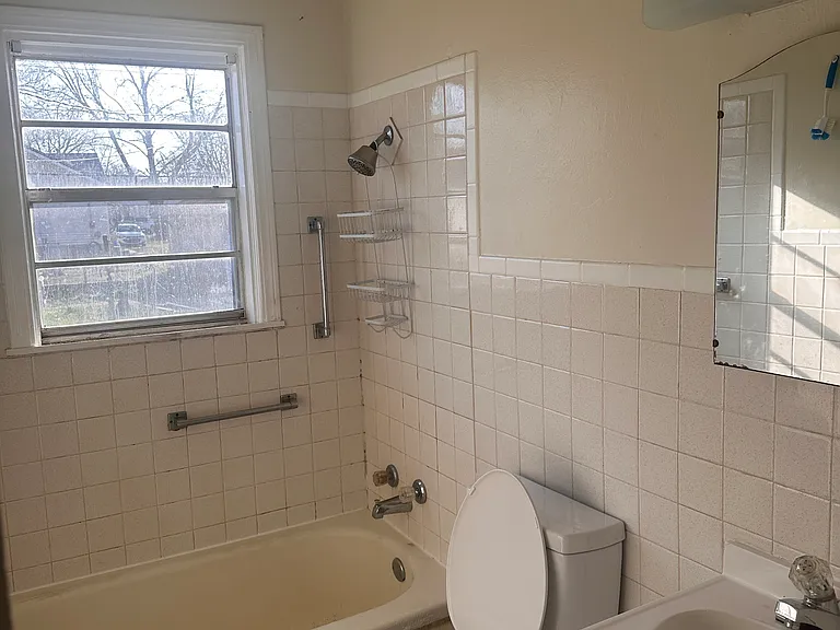 114 I St NW — Photo 5