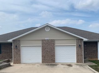 21049 Homer St #A, Saint Robert, MO 65584