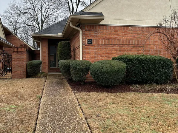 32 Autumn Woods Dr, Jackson, MS 39206