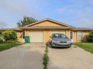 801 NE Banner Dr, Lees Summit, MO 64086