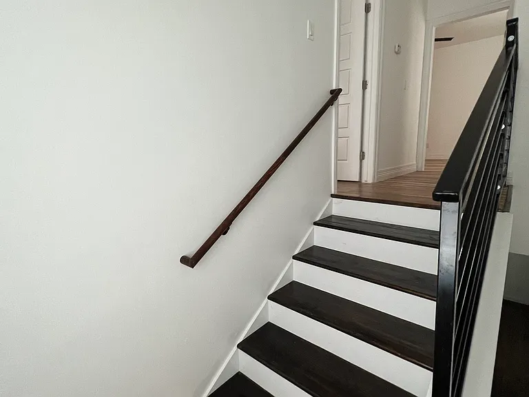 109 Adelita St #1 — Photo 9