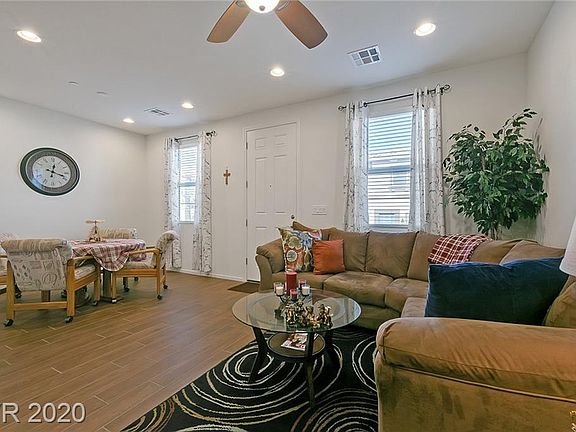 5th image of 748 Florence Isle Ave