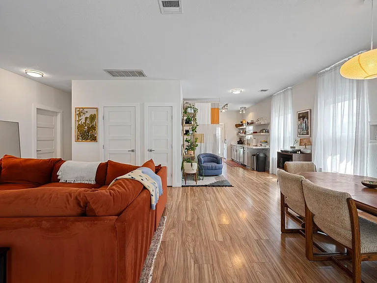4603 Ribbecke Ave — Photo 1