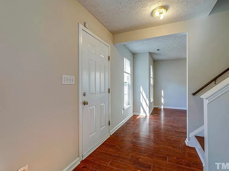 3615 Sana Ct — Photo 3