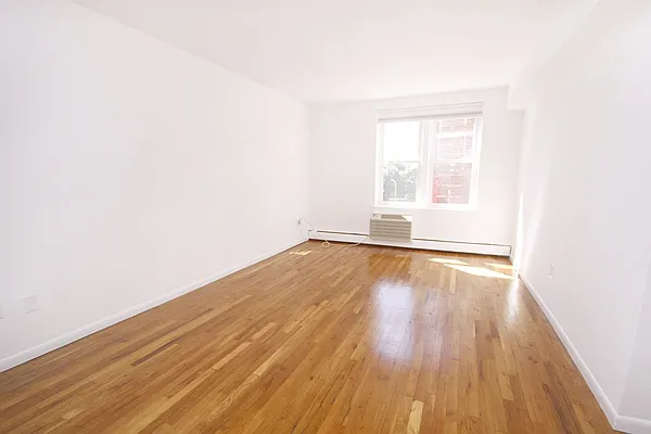 Rented by Crossings Realty | media 2